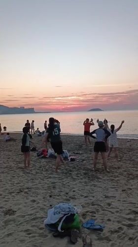 Sunset activity along Nha Trang's beachfront