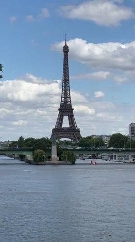 Afternoon views along the Seine with the Eiffel Tower in sight