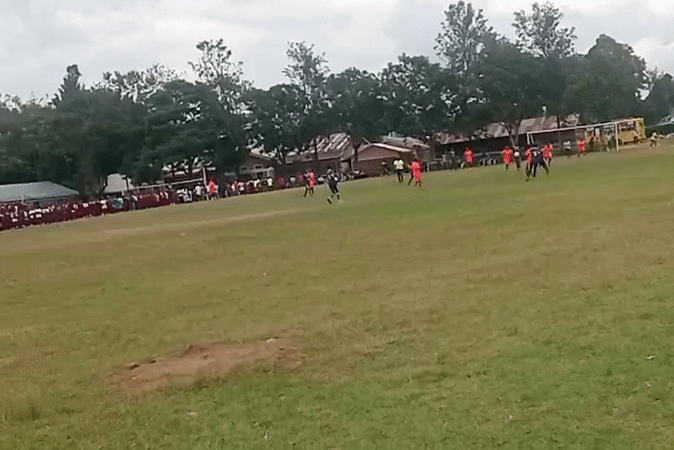 Local soccer match draws crowds in Kenya wards