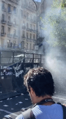 Anti-labor reform protesters clash with police near Argentine Congress