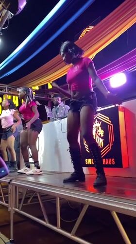 Late-night stage show at Swanky Night Club, Bar Jirgi Summa