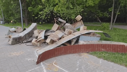 Structure debris scattered near Moscow waterfront recreational area