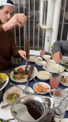 Friday morning leisure activities documented across Tel Aviv