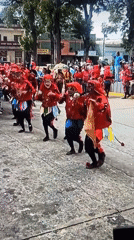 Festival dancers, sleeping kittens captured in Tinaquillo, Venezuela