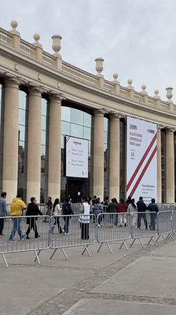Peruvian overseas voting underway in Barcelona polling station
