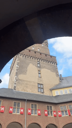 Exploring Cleves Castle and historic old town, September afternoon