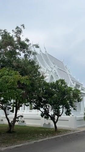Morning temple visit documented in Pattaya, Thailand