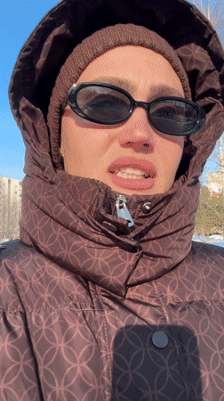Person films winter moments in Surgut, Russia