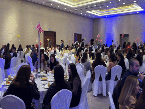 Formal evening event at Arica's convention center, late night