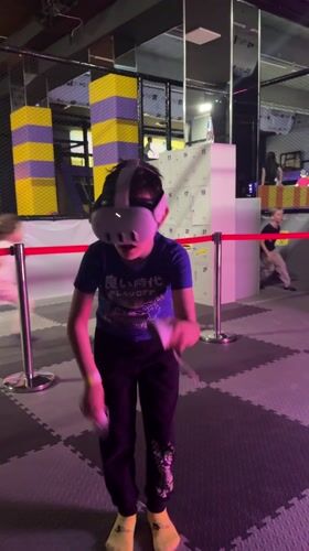 Boy plays VR games at Shumen entertainment center