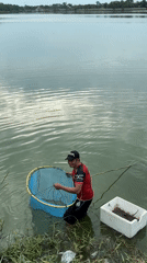 Fishing and photos at Thai waterside draw witnesses