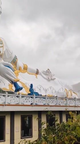 Buddhist temple statues and grounds documented in Da Lat