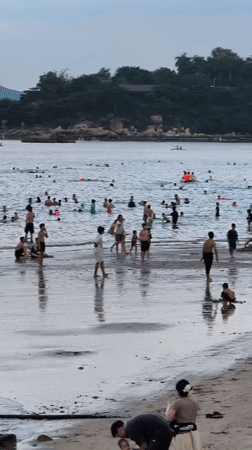 Busy beach day and sunset streets in Nha Trang