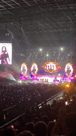 Concert audience captures packed Buenos Aires venue performance