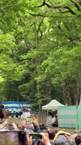 Traditional Yabusame archery ceremony draws crowds at Kyoto shrine