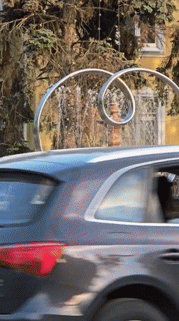 Witness documents public monuments and art installations in Khimki