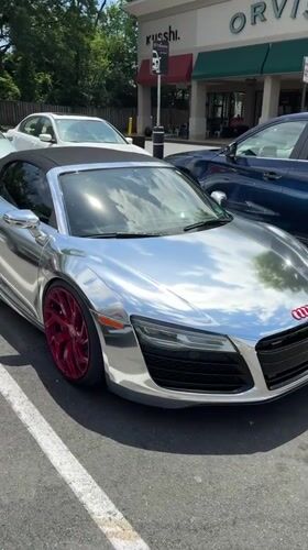 Silver Audi R8 Spyder spotted at Tysons shopping center