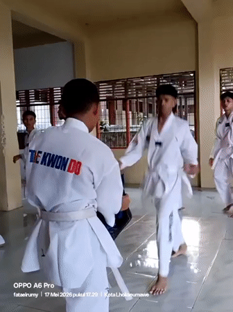 Youth Taekwondo training session held in Lhokseumawe, Indonesia