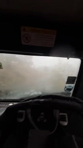 Driver encounters heavy fog, rain in Tlamacas, Mexico