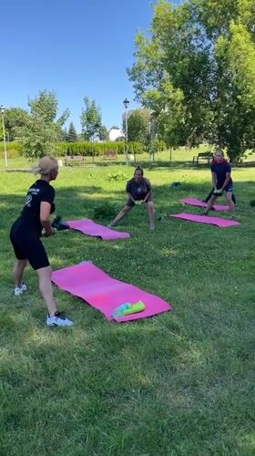 Outdoor fitness event unfolds across Minsk on a summer morning