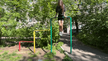 Early morning life documented in Krasnoyarsk, Russia