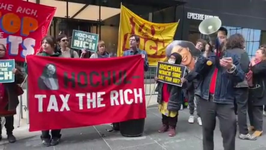 Small 'Tax the Rich' protest held on NYC street