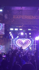 Live concert with crowd draws witnesses in Buenos Aires