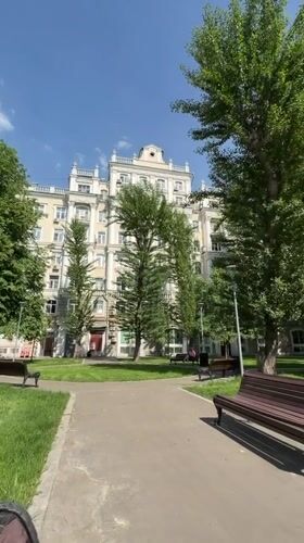 Peaceful park moments documented in Shcherbinka, Russia
