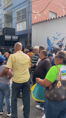 Community gathering and music lesson in Tinaquillo, Venezuela