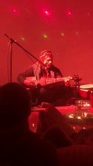 Musician performs intimate stringed instrument concert in Ein Shemer