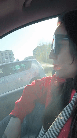 Woman observed in car wearing seatbelt in Riga