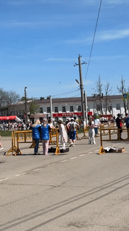 Running event draws visitors to Balezino railway town