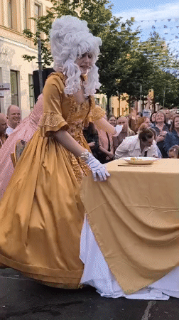 Klaipėda hosts outdoor festival with reenactment, stage, and market stalls