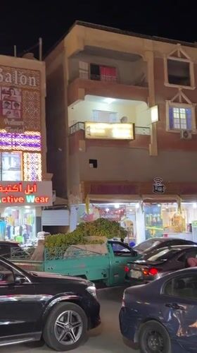 Banana vendor truck spotted on Hurghada street