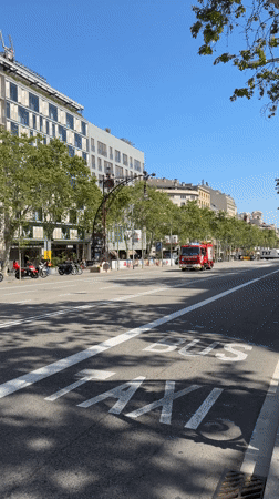 Fire truck responds to emergency call in Barcelona