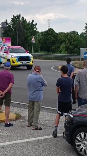 Cycling event draws police, crowds to Boretto roadside gathering