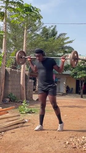 Morning outdoor weightlifting session observed in Akwanga, Nigeria