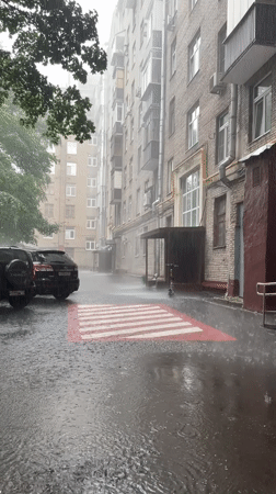 Rainy afternoon in Khimki leaves rainbows and wet streets