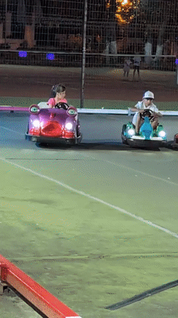 Summer evening fun in a Constanța park, July 2026