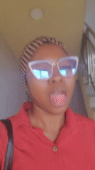 Woman documents daily life through selfies in Nigerian town