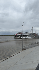 Kama River floods Perm waterfront, affects iconic happiness sign