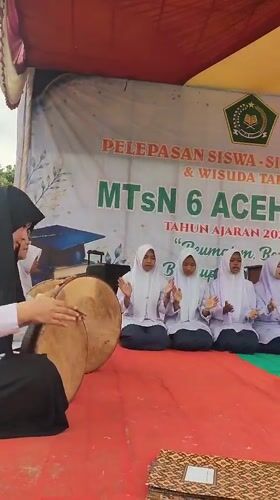 School event with student activities held in Blangriek, Indonesia