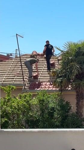Roof repair work underway in Bar, Montenegro