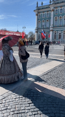 Sunny afternoon scenes captured at Palace Square, Saint Petersburg