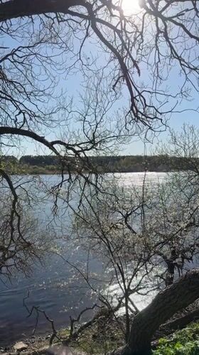 Spring day brings families to Riga parks and waterfront