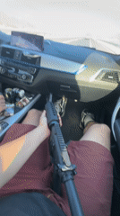 Armed driver spotted on highway near Arica, Chile