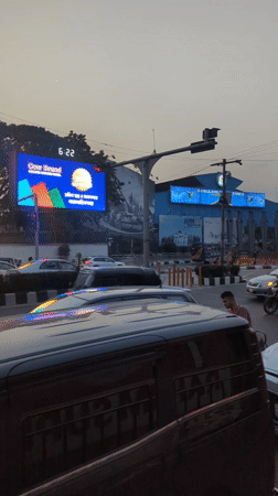 Busy intersection activity observed in Dhaka, Bangladesh