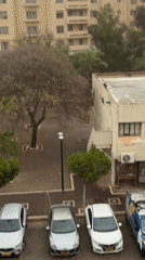 Heavy dust haze blankets Kiryat Bialik during afternoon hours