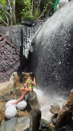 Tourist site documentation in Nam Nha Trang Ward, Vietnam