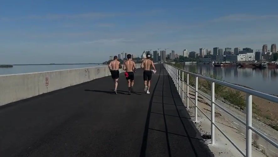 Evening outdoor activities observed along Khabarovsk waterfront